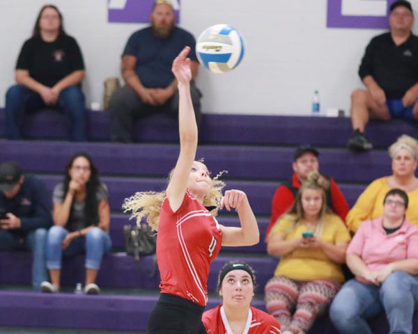 Comets open volleyball season with pair of wins