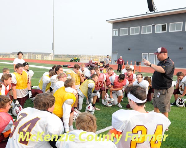 Wolves open football season at Hazen