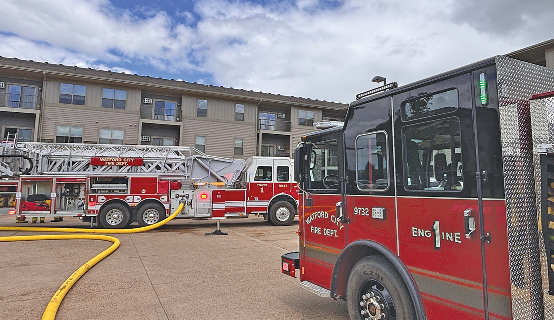 Coordinated Emergency Response Prevents Tragedy at Apartment Complex