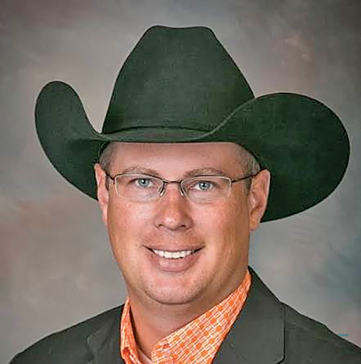 Local Rancher Announces Bid for McKenzie County Commission